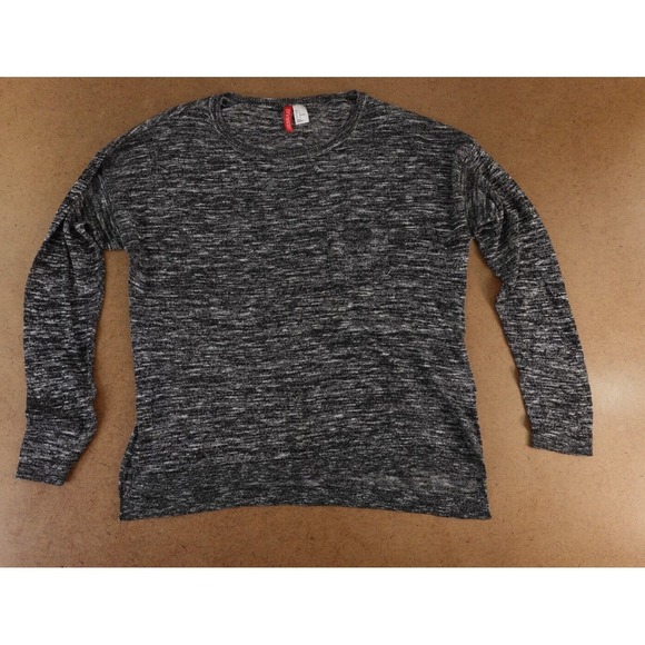 H&M Tops - Divided H&M Women's Size Large Black Lightweight Knit Long Sleeve Pullover Top